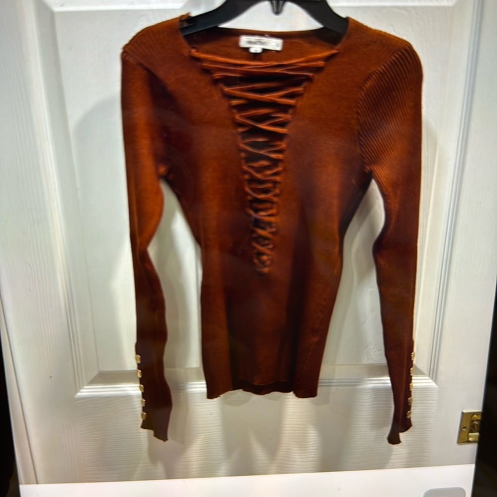 Copper brown sweater with gold buttons